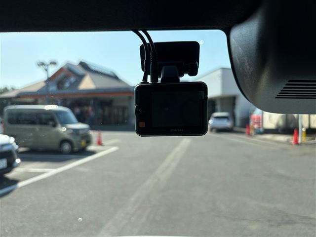 Ｎ－ＢＯＸカスタム コーディネートスタイル　４ＷＤ　寒冷地　衝突被害軽減システム　メモリーナビ　バックカメラ　両側電動スライド　フルセグ　ＬＥＤヘッドランプ　アルミホイール　スマートキー　盗難防止装置　キーレス　横滑り防止機能　ベンチシート（20枚目）
