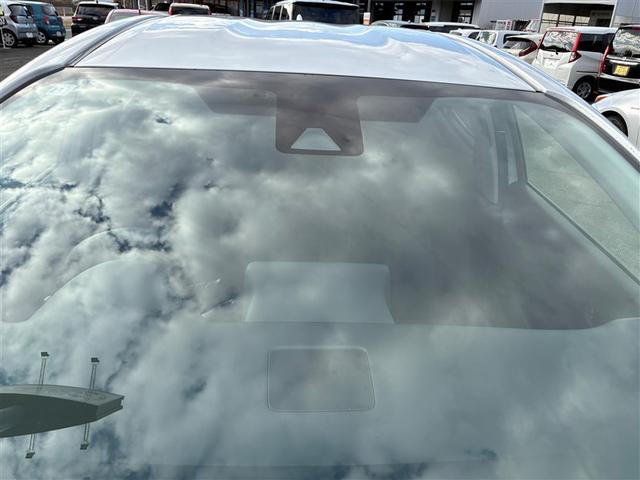 アクア X 4WD 衝突被害軽減システム メモリーナビ バックカメラ LEDヘッドランプ スマートキー オートクルーズコントロール ETC 盗難防止装置 キーレス 横滑り防止機能 ハイブリッド(9枚目)