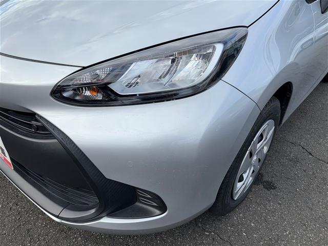 アクア X 4WD 衝突被害軽減システム メモリーナビ バックカメラ LEDヘッドランプ スマートキー オートクルーズコントロール ETC 盗難防止装置 キーレス 横滑り防止機能 ハイブリッド(11枚目)