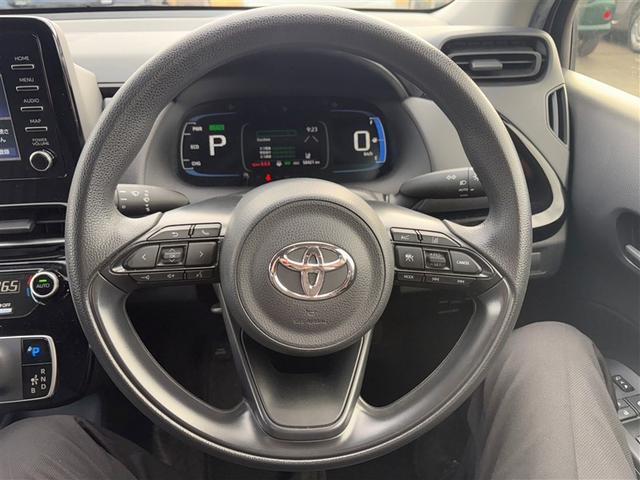 アクア X 4WD 衝突被害軽減システム メモリーナビ バックカメラ LEDヘッドランプ スマートキー オートクルーズコントロール ETC 盗難防止装置 キーレス 横滑り防止機能 ハイブリッド(13枚目)