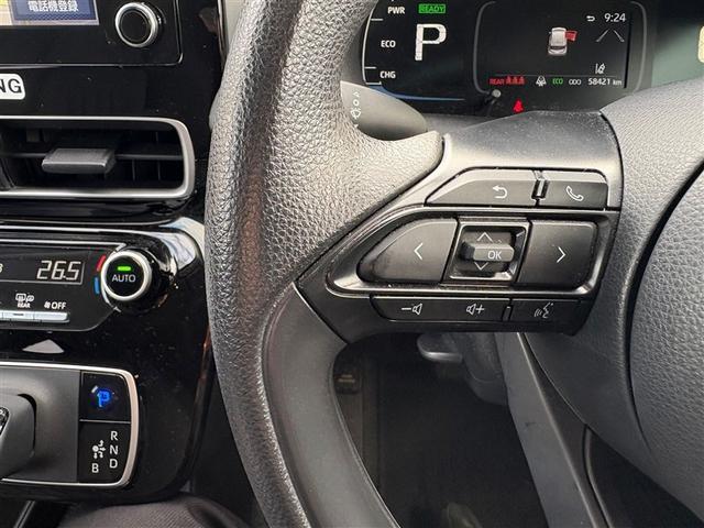 アクア X 4WD 衝突被害軽減システム メモリーナビ バックカメラ LEDヘッドランプ スマートキー オートクルーズコントロール ETC 盗難防止装置 キーレス 横滑り防止機能 ハイブリッド(19枚目)