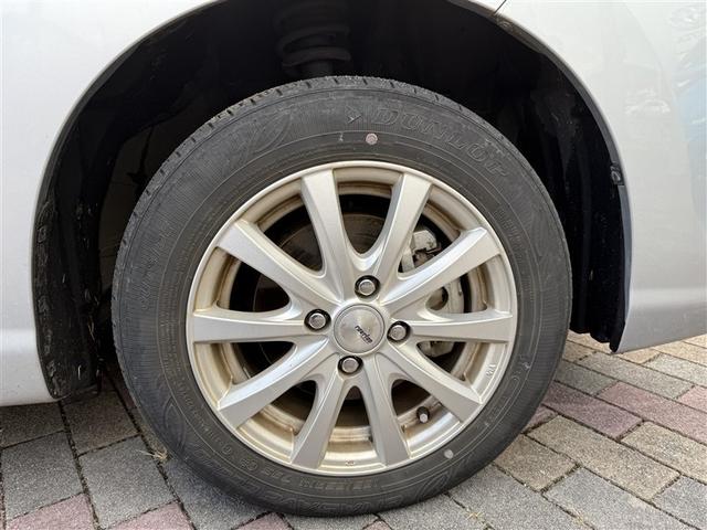 ルーミー Ｇ　４ＷＤ　寒冷地　衝突被害軽減システム　メモリーナビ　バックカメラ　両側電動スライド　フルセグ　ＬＥＤヘッドランプ　アルミホイール　スマートキー　アイドリングストップ　盗難防止装置　キーレス（9枚目）