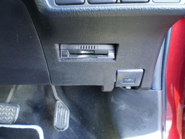 カローラフィールダー １．５Ｇ　ダブルバイビー　４ＷＤ　寒冷地　衝突被害軽減システム　メモリーナビ　バックカメラ　フルセグ　ＬＥＤヘッドランプ　アルミホイール　スマートキー　ＥＴＣ　盗難防止装置　キーレス　横滑り防止機能（23枚目）