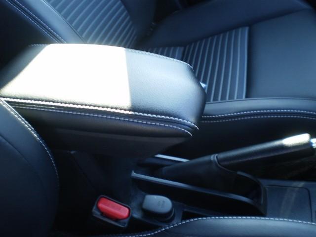 カローラフィールダー １．５Ｇ　ダブルバイビー　４ＷＤ　寒冷地　衝突被害軽減システム　メモリーナビ　バックカメラ　フルセグ　ＬＥＤヘッドランプ　アルミホイール　スマートキー　ＥＴＣ　盗難防止装置　キーレス　横滑り防止機能（28枚目）