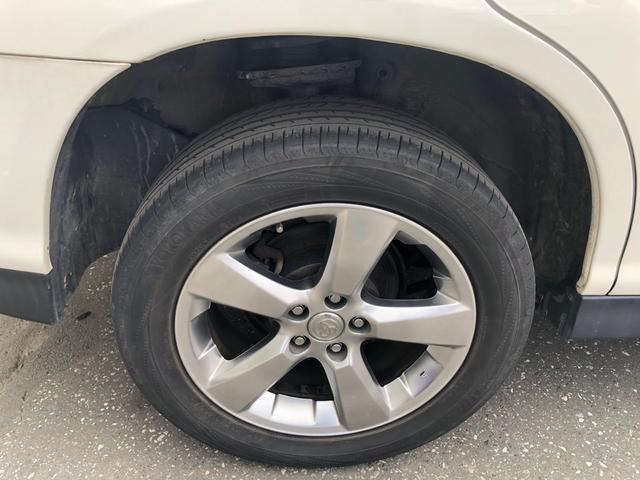 4WD 240GプレミアムLパッケージ パワーシート(24枚目)