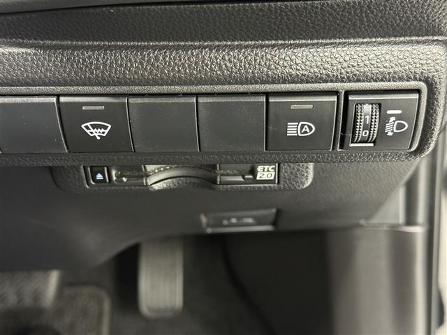 カローラツーリング G 寒冷地 衝突被害軽減システム バックカメラ フルセグ LEDヘッドランプ スマートキー オートクルーズコントロール ETC 盗難防止装置 キーレス 横滑り防止機能(21枚目)