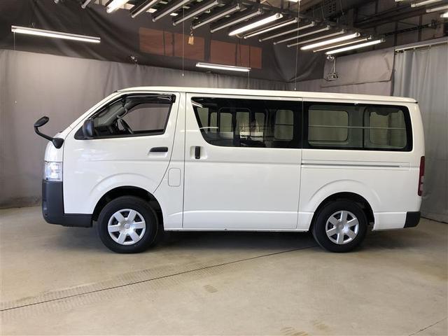 ハイエースバン ロングDX 4WD 衝突被害軽減システム ディーゼル メモリーナビ ETC キーレス 横滑り防止機能 乗車定員6人(2枚目)