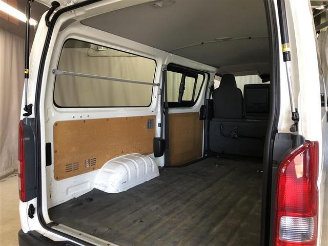 ハイエースバン ロングDX 4WD 衝突被害軽減システム ディーゼル メモリーナビ ETC キーレス 横滑り防止機能 乗車定員6人(29枚目)