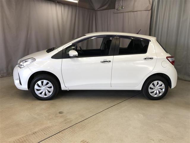 ヴィッツ Ｆ　セーフティーエディションＩＩ　４ＷＤ　衝突被害軽減システム　メモリーナビ　バックカメラ　スマートキー　ＥＴＣ　盗難防止装置　キーレス　横滑り防止機能（2枚目）