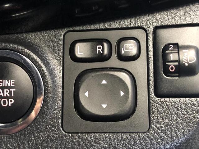 ヴィッツ Ｆ　セーフティーエディションＩＩ　４ＷＤ　衝突被害軽減システム　メモリーナビ　バックカメラ　スマートキー　ＥＴＣ　盗難防止装置　キーレス　横滑り防止機能（24枚目）