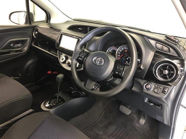 ヴィッツ Ｆ　セーフティーエディションＩＩ　４ＷＤ　衝突被害軽減システム　メモリーナビ　バックカメラ　スマートキー　ＥＴＣ　盗難防止装置　キーレス　横滑り防止機能（27枚目）