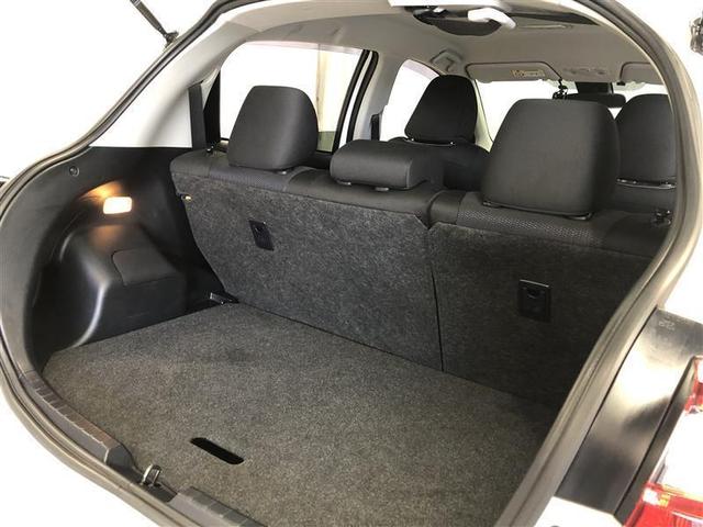 ヴィッツ Ｆ　セーフティーエディションＩＩ　４ＷＤ　衝突被害軽減システム　メモリーナビ　バックカメラ　スマートキー　ＥＴＣ　盗難防止装置　キーレス　横滑り防止機能（35枚目）