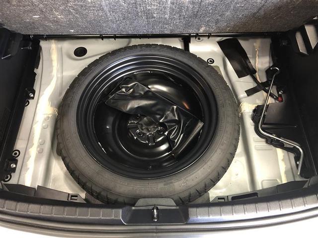 ヴィッツ Ｆ　セーフティーエディションＩＩ　４ＷＤ　衝突被害軽減システム　メモリーナビ　バックカメラ　スマートキー　ＥＴＣ　盗難防止装置　キーレス　横滑り防止機能（36枚目）