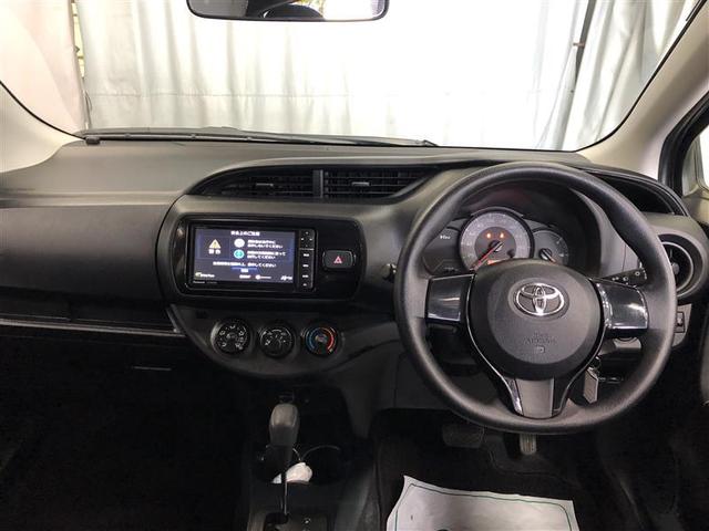 ヴィッツ Ｆ　４ＷＤ　寒冷地　メモリーナビ　盗難防止装置　キーレス　横滑り防止機能（6枚目）