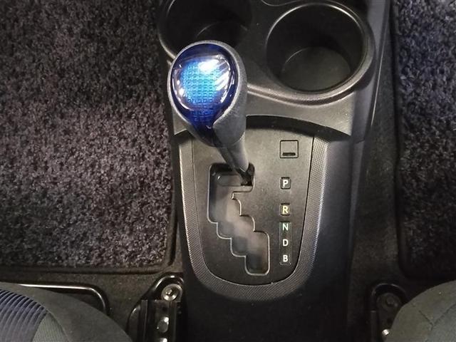 アクア S メモリーナビ バックカメラ ワンセグ アルミホイール ドラレコ スマートキー アイドリングストップ ETC 盗難防止装置 キーレス 横滑り防止機能 ハイブリッド(13枚目)