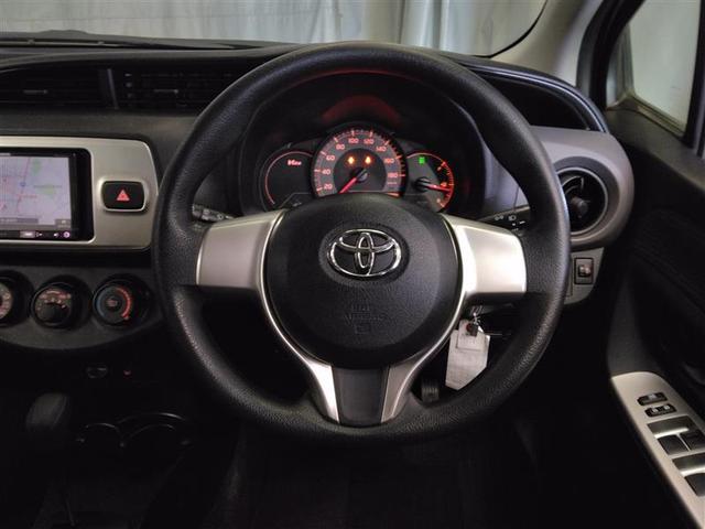 ヴィッツ F 4WD メモリーナビ バックカメラ ワンセグ ETC キーレス 横滑り防止機能(7枚目)