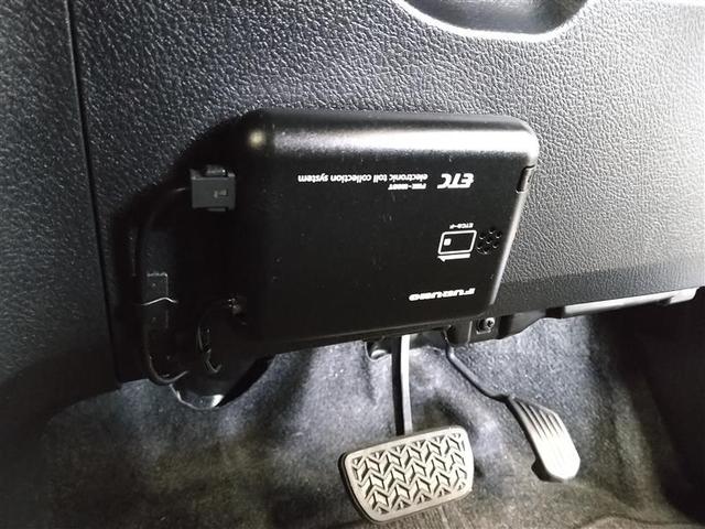 ヴィッツ F 4WD メモリーナビ バックカメラ ワンセグ ETC キーレス 横滑り防止機能(17枚目)