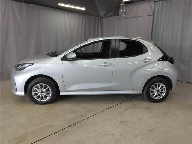 ヤリス X 4WD 衝突被害軽減システム メモリーナビ バックカメラ ドラレコ スマートキー オートクルーズコントロール ETC 盗難防止装置 キーレス 横滑り防止機能(2枚目)