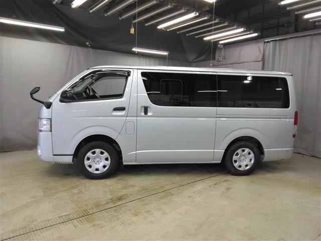 レジアスエースバン DX GLパッケージ 4WD 衝突被害軽減システム ディーゼル メモリーナビ バックカメラ フルセグ ドラレコ ETC 盗難防止装置 キーレス 横滑り防止機能 乗車定員6人(2枚目)