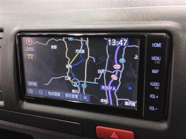 レジアスエースバン DX GLパッケージ 4WD 衝突被害軽減システム ディーゼル メモリーナビ バックカメラ フルセグ ドラレコ ETC 盗難防止装置 キーレス 横滑り防止機能 乗車定員6人(8枚目)