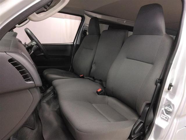 レジアスエースバン DX GLパッケージ 4WD 衝突被害軽減システム ディーゼル メモリーナビ バックカメラ フルセグ ドラレコ ETC 盗難防止装置 キーレス 横滑り防止機能 乗車定員6人(24枚目)