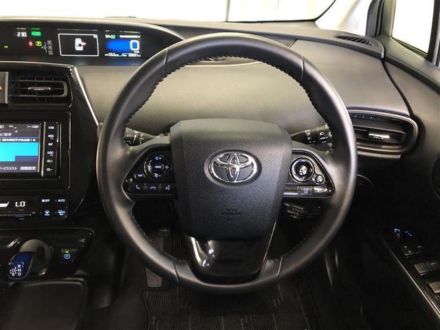 プリウス S 4WD 寒冷地 衝突被害軽減システム メモリーナビ バックカメラ LEDヘッドランプ アルミホイール ドラレコ スマートキー オートクルーズコントロール アイドリングストップ 盗難防止装置 キーレス(7枚目)