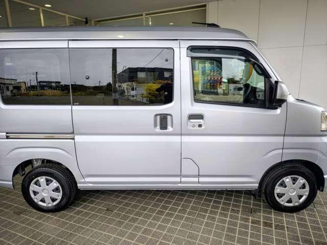 サンバーバン ６６０　ＶＣ　４ＷＤ　両側スライドドア　４ＷＤ　コーナーセンサー　キーレスエントリー　衝突被害軽減システム（5枚目）