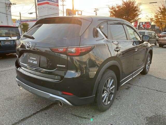 ＣＸ－５ ２．０　２０Ｓ　フィールド　ジャーニー　４ＷＤ　アダプティブクルーズコントロール　全方位　クリアランスソナー　レーダークルコン　ＬＥＤヘッドライト　自動ブレーキ　パワーシート　スマートキー　フルセグ　４ＷＤ　パワーバックドア　アイドリングストップ（6枚目）