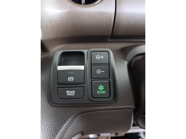 �d���p�[�L���O�u���[�L�ƃu���[�L�z�[���h�ł��I�u���[�L�z�[���h�Ƃ͒�Ԏ��Ƀu���[�L���瑫�𗣂��Ă��Ԃ��i�܂Ȃ��Ƃ��Ă��֗��ȋ@�\�ł��B