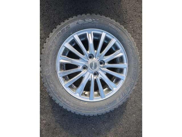 ルーミー 1.0 G 4WD フルフラット クリアランスソナー インテリキー 盗難防止システム 両側電動スライドドア オートマチックハイビーム 4WD 横滑り防止装置 パワーステアリング アイドリングストップ オートエアコン(12枚目)