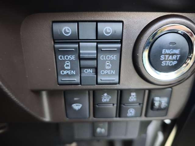 ルーミー 1.0 G 4WD フルフラット クリアランスソナー インテリキー 盗難防止システム 両側電動スライドドア オートマチックハイビーム 4WD 横滑り防止装置 パワーステアリング アイドリングストップ オートエアコン(17枚目)