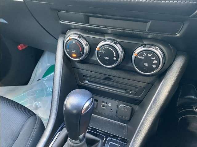 CX-3 1.5 15S ツーリング 4WD 全方位モニタ アルミホイール LEDヘッ 360°ビューモニター 4WD(15枚目)