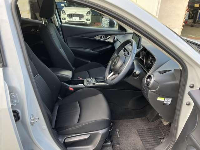 CX-3 1.5 15S ツーリング 4WD 全方位モニタ アルミホイール LEDヘッ 360°ビューモニター 4WD(18枚目)