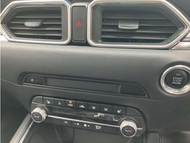 シートヒーター装備！座席の冷たい冬はシートヒーターが大活躍！あっという間に暖かくなります！これで冷え込む季節でも快適なドライブが楽しめます！