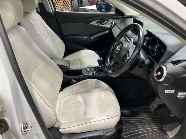 CX-3 1.8 XD Lパッケージ ディーゼルターボ 4WD 全方位モニタ マニュアルトランスミッショ ターボ レーダークルーズ 360°モニター スマートキー 前席シートヒーター ETC 4WD パーキングセンサー フルセグ 電動シート Aストップ AW(18枚目)
