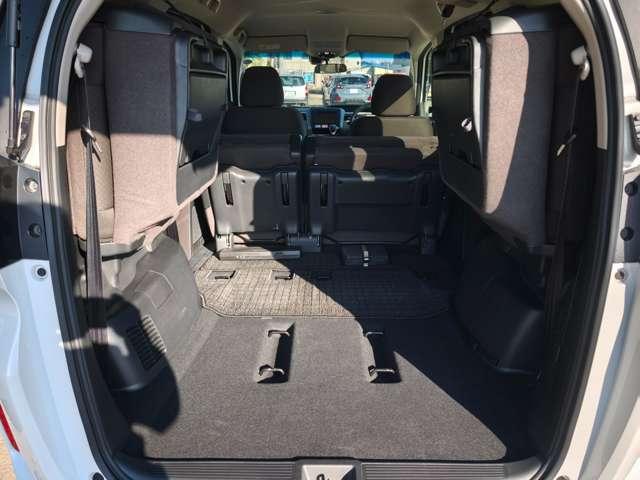 フリード １．５　Ｇ　４ＷＤ　両側電動スライドドア　ＬＥＤヘッドライト　ＣＭＢＳ　リアカメラ　ＥＴＣ車載器　シ－トヒ－タ－　ナビ　オートエアコン　４ＷＤ　エアバッグ　両側オートスライドドア（12枚目）