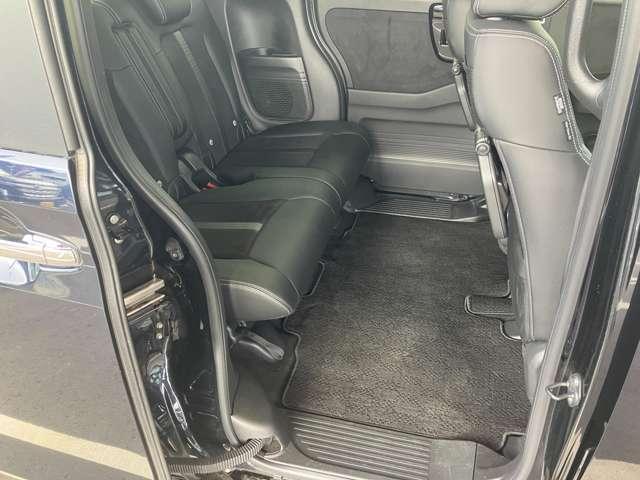 N-BOXカスタム カスタム 660 L ターボ 4WD 両側電動スライドドア LEDヘッドライト アルミ LEDランプ ワンセグTV ECON バックカメラ ナビ&TV オートエアコン ETC車載器 4WD ABS ターボ車 両側パワスラドア(11枚目)