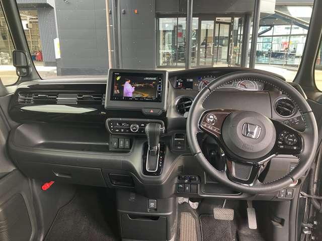 N-BOXカスタム カスタム 660 L ターボ 4WD 両側電動スライドドア LEDヘッドライト アルミ LEDランプ ワンセグTV ECON バックカメラ ナビ&TV オートエアコン ETC車載器 4WD ABS ターボ車 両側パワスラドア(14枚目)