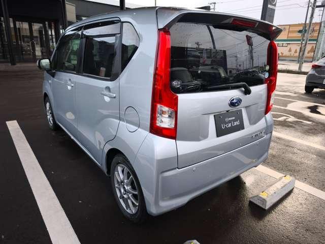 ステラ ６６０　Ｌ　スマートアシスト　４ＷＤ　衝突被害軽減ブレーキ　シートヒーター　フル　ＶＤＣ　運転席シートヒーター　衝突軽減　ＤＶＤ再生　リモコンキー　パワーステアリング　エアコン　寒冷地仕様　ＡＢＳ　アイドリングストップ　４ＷＤ　ＥＴＣ（7枚目）