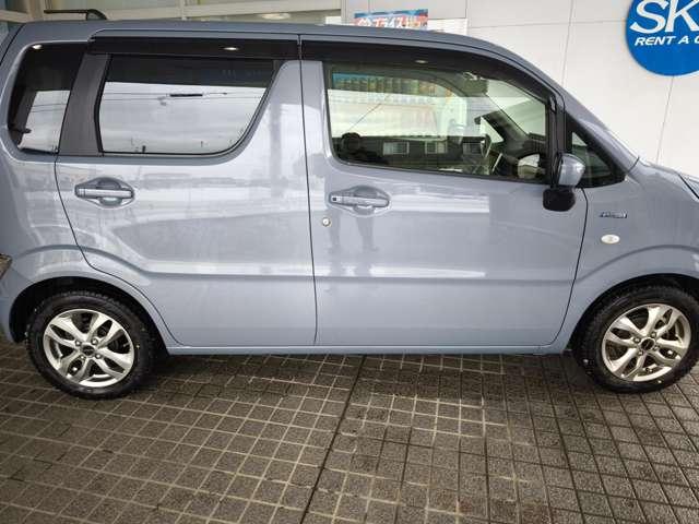 フレア ６６０　ハイブリッド　ＸＧ　４ＷＤ　全方位モニタ　アルミホイール　衝突被害軽減　デュアルブレーキサポート　バックアイカメラ　パーキングセンサー　フルセグテレビ　シートヒーター　アダプティブクルーズコントロール　スマートキー　ベンチシート（4枚目）