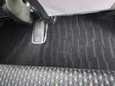 後部座席も純正マットはいかがでしょうか。