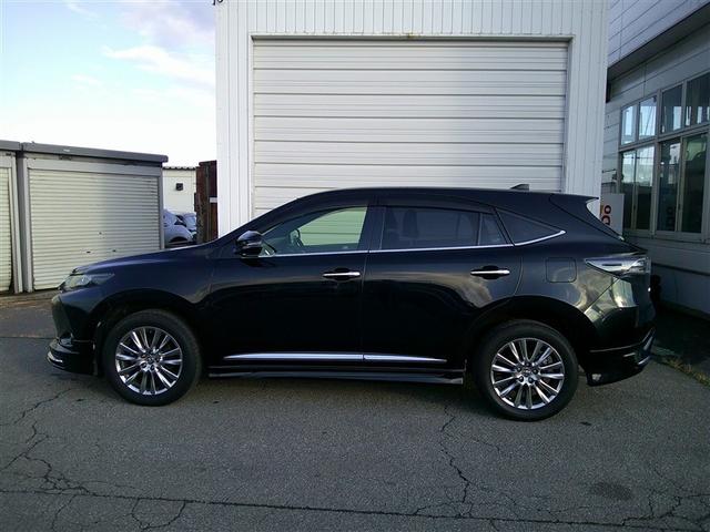 ハリアー プレミアム　４ＷＤ　アルミホイール　ＡＢＳ　エアバッグ（3枚目）