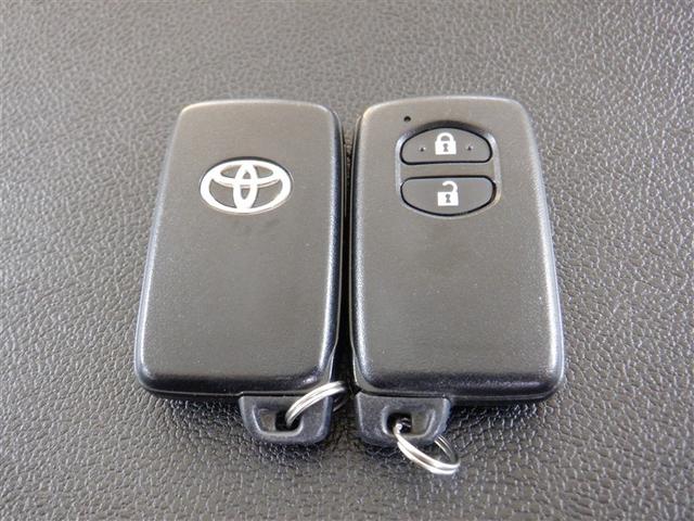 ラクティス Ｇ　４ＷＤ　ワンセグ　ＨＤＤナビ　ＤＶＤ再生　バックカメラ　ＥＴＣ　アルミホイール　キーレス　ＣＤ　ＡＢＳ　エアバッグ　スマートキー（16枚目）