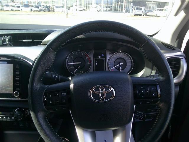 ハイラックス Ｚ　４ＷＤ　バックカメラ　衝突被害軽減システム　ＬＥＤヘッドランプ　ディーゼル　アルミホイール　キーレス　ＡＢＳ　エアバッグ　スマートキー　オートクルーズコントロール（12枚目）