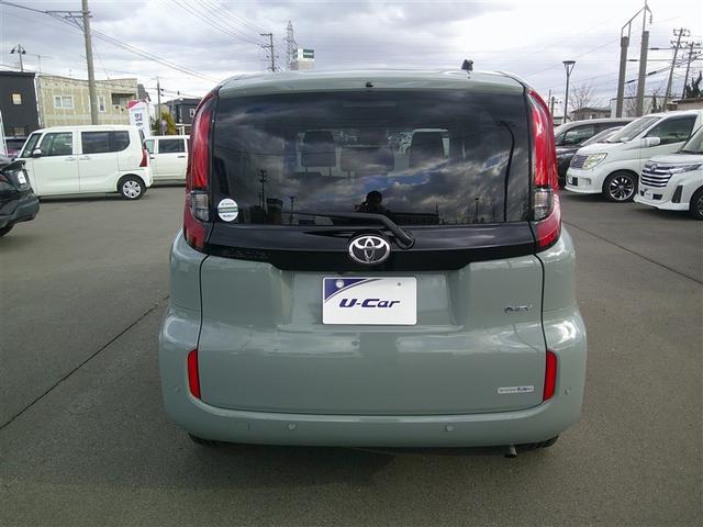 シエンタ ハイブリッドＸ　４ＷＤ　バックカメラ　衝突被害軽減システム　ＥＴＣ　乗車定員７人　３列シート　キーレス　ＡＢＳ　エアバッグ　スマートキー　オートクルーズコントロール（5枚目）