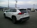 RAV4 ハイブリッドG 4WD ミュージックプレイヤー接続可 バックカメラ 衝突被害軽減システム LEDヘッドランプ アルミホイール キーレス ABS エアバッグ スマートキー オートクルーズコントロール 中古車画像_4