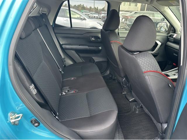 ライズ Ｚ　４ＷＤ　ミュージックプレイヤー接続可　衝突被害軽減システム　ＬＥＤヘッドランプ　アルミホイール　キーレス　ＡＢＳ　エアバッグ　スマートキー　オートクルーズコントロール（12枚目）