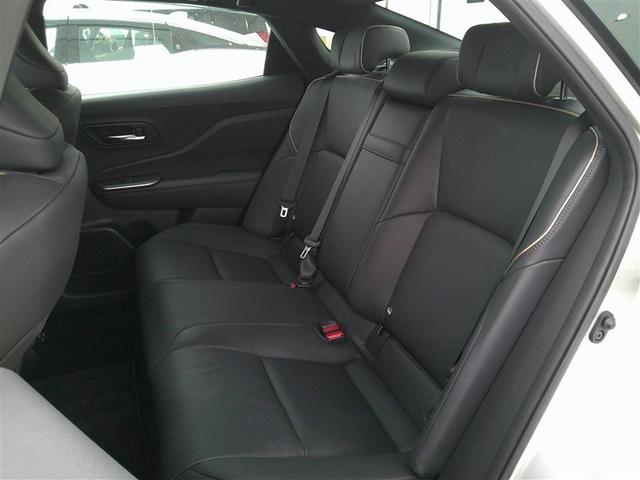 クラウンクロスオーバー Ｇレザーパッケージ　革シート　４ＷＤ　フルセグ　メモリーナビ　ミュージックプレイヤー接続可　バックカメラ　衝突被害軽減システム　ＥＴＣ　ドラレコ　ＬＥＤヘッドランプ　アルミホイール　キーレス　ＡＢＳ　エアバッグ（9枚目）