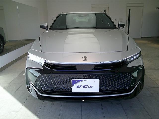 クラウンクロスオーバー Ｇレザーパッケージ　革シート　４ＷＤ　フルセグ　メモリーナビ　ミュージックプレイヤー接続可　バックカメラ　衝突被害軽減システム　ＥＴＣ　ドラレコ　ＬＥＤヘッドランプ　アルミホイール　キーレス　ＡＢＳ　エアバッグ（17枚目）