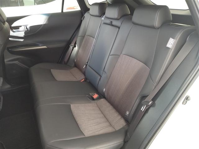 ハリアーハイブリッド Ｇ　４ＷＤ　フルセグ　バックカメラ　衝突被害軽減システム　ＥＴＣ　ＬＥＤヘッドランプ　アルミホイール　キーレス　ＡＢＳ　エアバッグ　スマートキー　オートクルーズコントロール（6枚目）